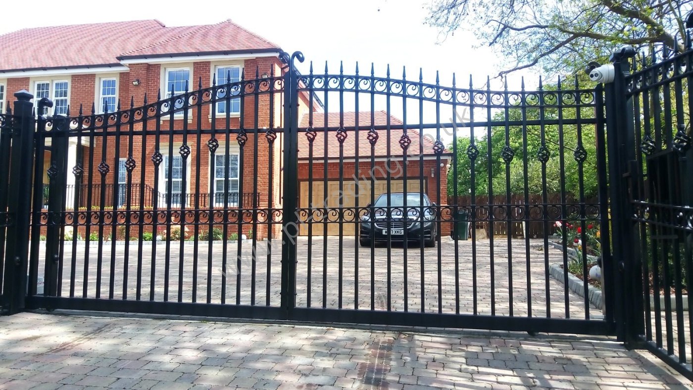 How Much Do Electric Gates Cost in London? (2026 Price Guide)
