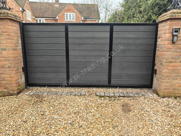 Automatic Gates — bespoke steel metalwork by PL Trading, London