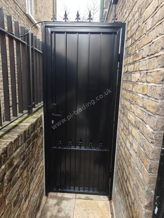 Gates — bespoke steel metalwork by PL Trading, London