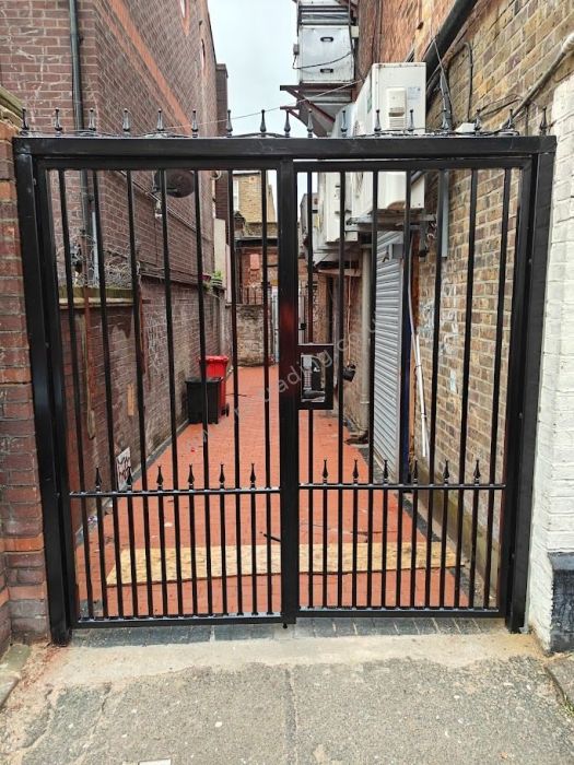 Gates — bespoke steel metalwork by PL Trading, London