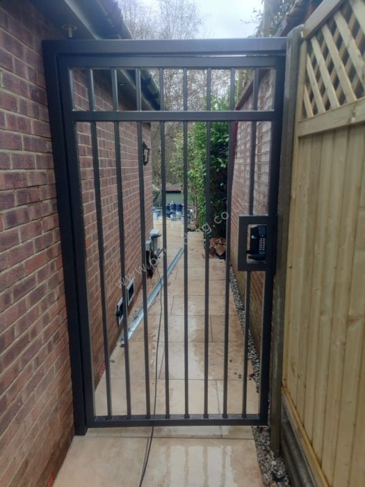 Gates — bespoke steel metalwork by PL Trading, London