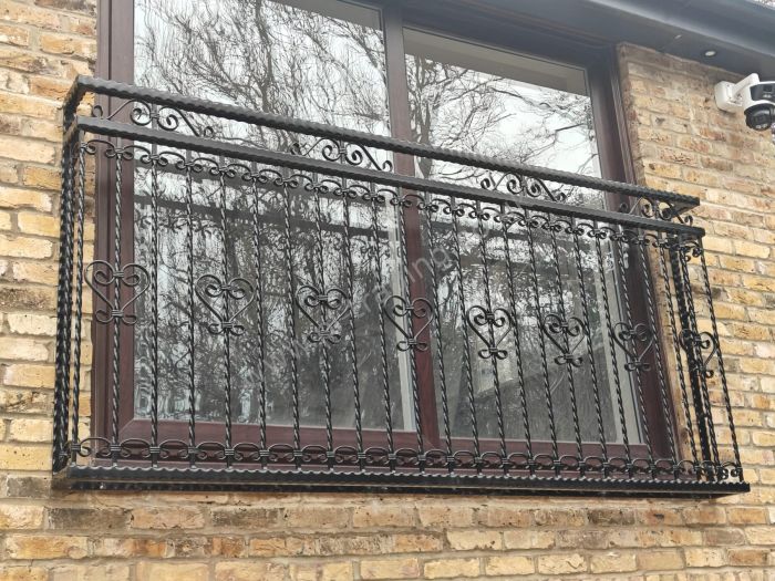 Juliet Balcony — bespoke steel metalwork by PL Trading, London
