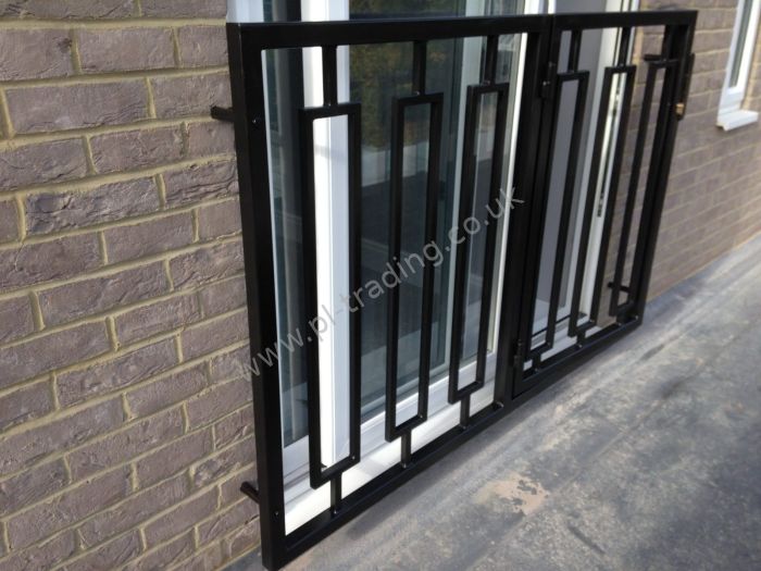 Juliet Balcony — bespoke steel metalwork by PL Trading, London