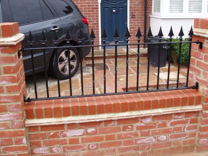 Railings — bespoke steel metalwork by PL Trading, London