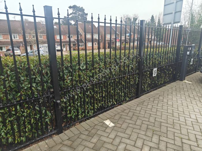 Railings — bespoke steel metalwork by PL Trading, London