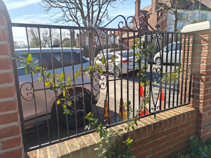 Railings — bespoke steel metalwork by PL Trading, London